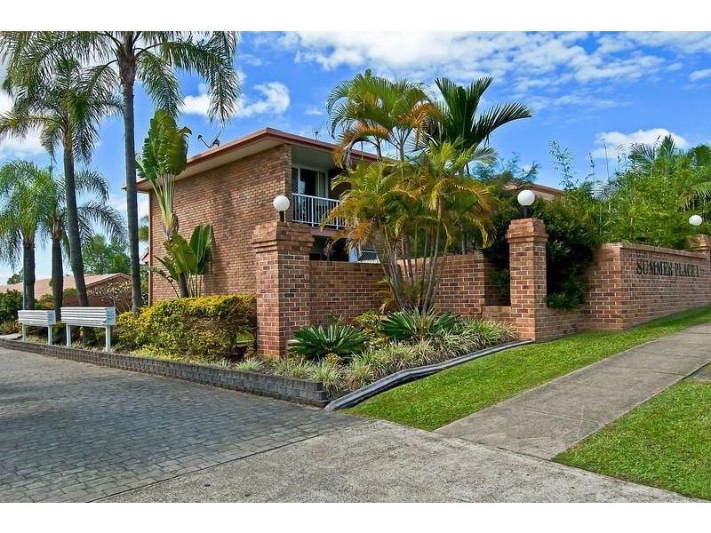 1/97 Edmund Rice Drive, Southport QLD 4215