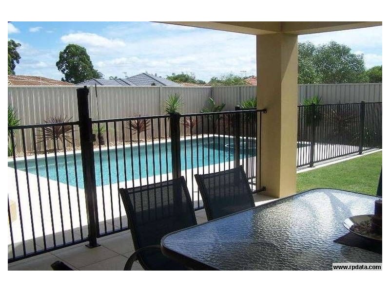 3 Casurina Drive, Molendinar QLD 4214