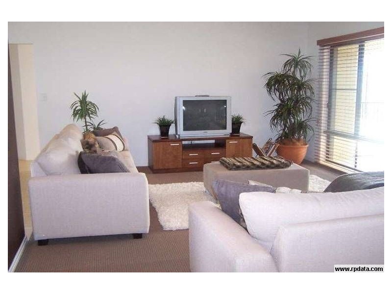 3 Casurina Drive, Molendinar QLD 4214