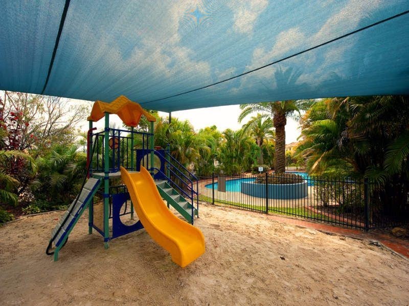 103/1 Gentian Drive, Arundel QLD 4214