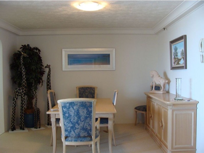 81/17 Bayview Street, Runaway Bay QLD 4216