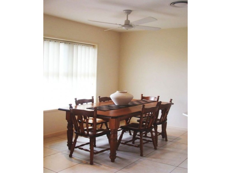 2/22 Beatty Street, Southport QLD 4215