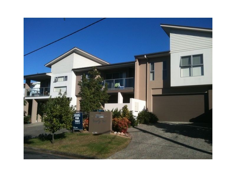 2/22 Beatty Street, Southport QLD 4215