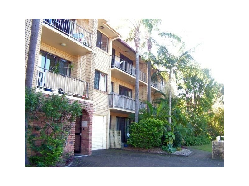 1/3 Lind Avenue, Palm Beach QLD 4221