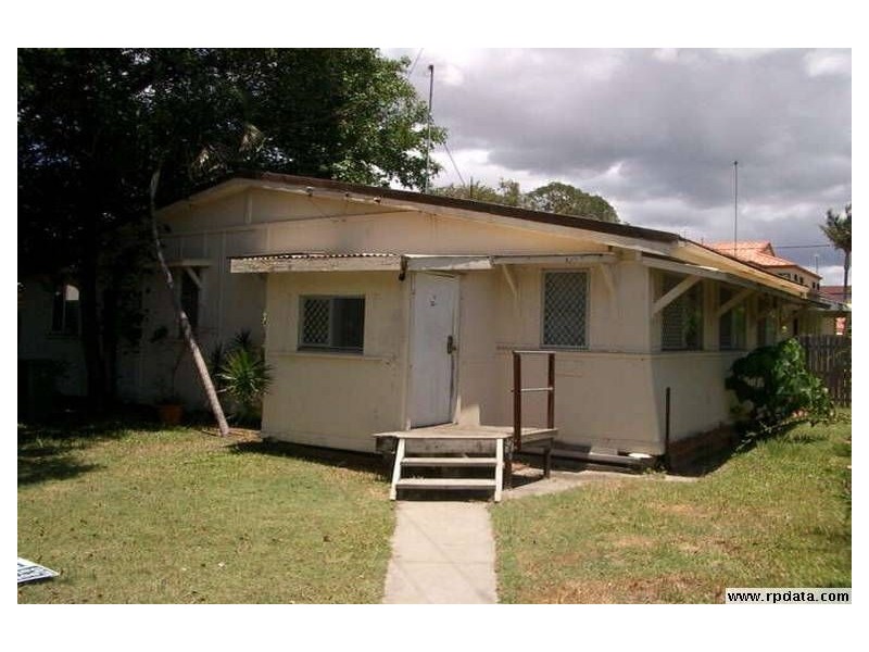 6 Bright Street, Labrador QLD 4215
