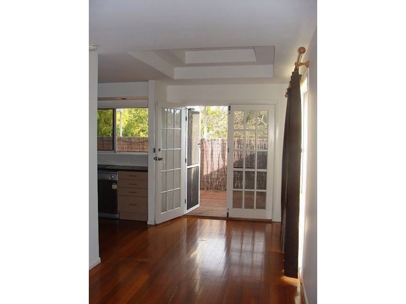 23 Melinda Street, Southport QLD 4215