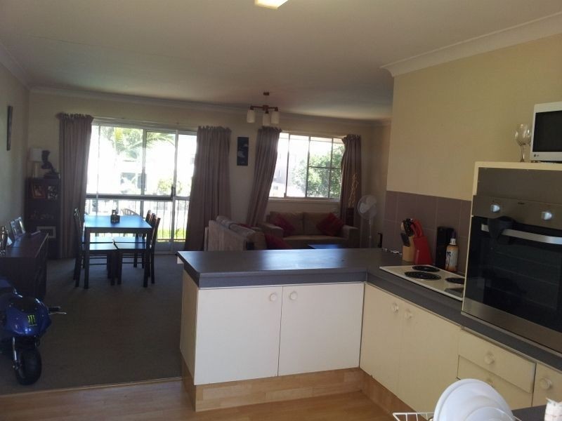 10/5 Rose Street, Southport QLD 4215