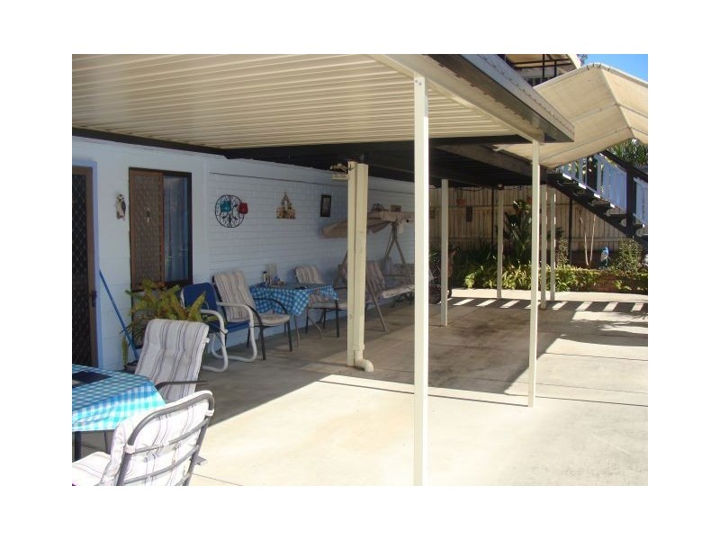 12 Tasman Avenue, Molendinar QLD 4214
