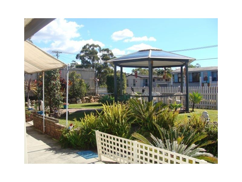 12 Tasman Avenue, Molendinar QLD 4214