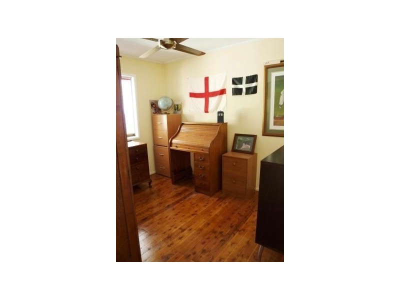 23 Ewan Street, Southport QLD 4215