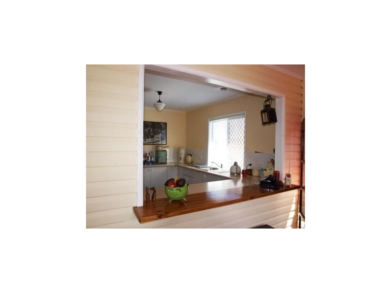 23 Ewan Street, Southport QLD 4215