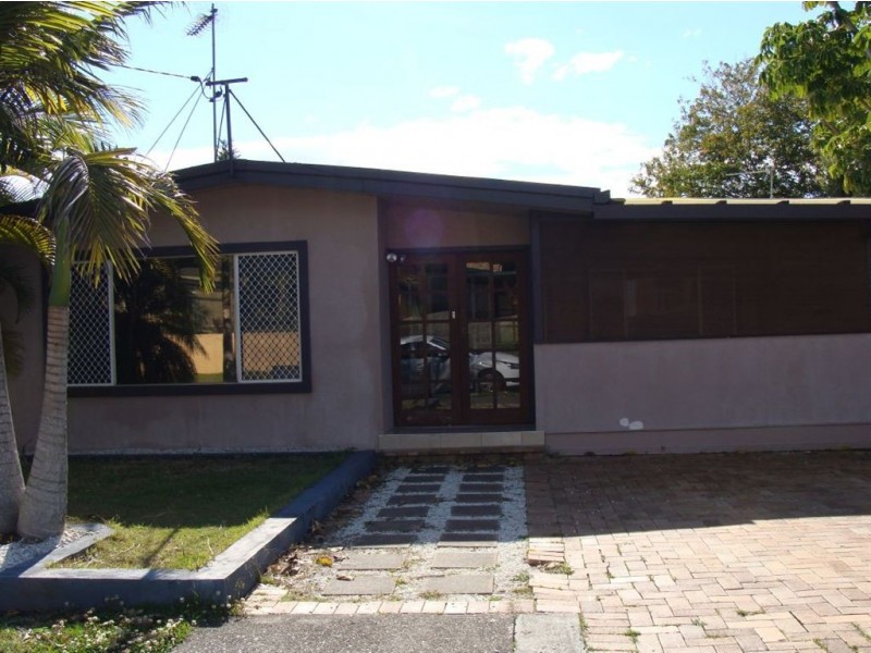 23 Caroline Street, Southport QLD 4215