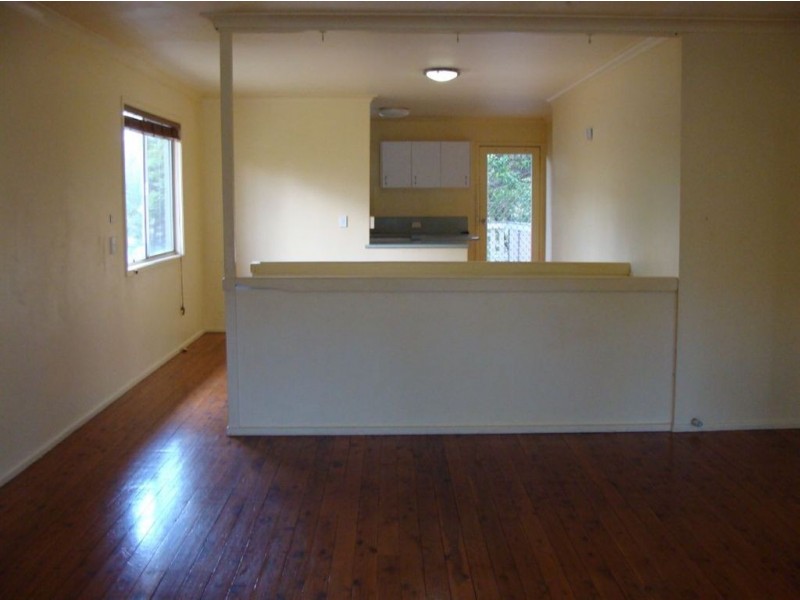 23 Caroline Street, Southport QLD 4215