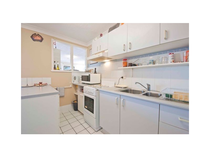 27/30 Marine Parade, Southport QLD 4215