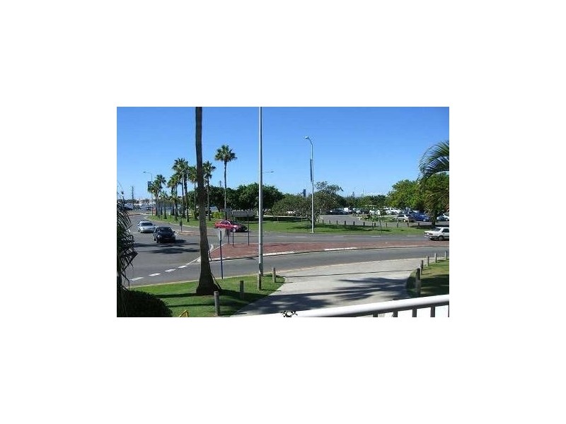 27/30 Marine Parade, Southport QLD 4215