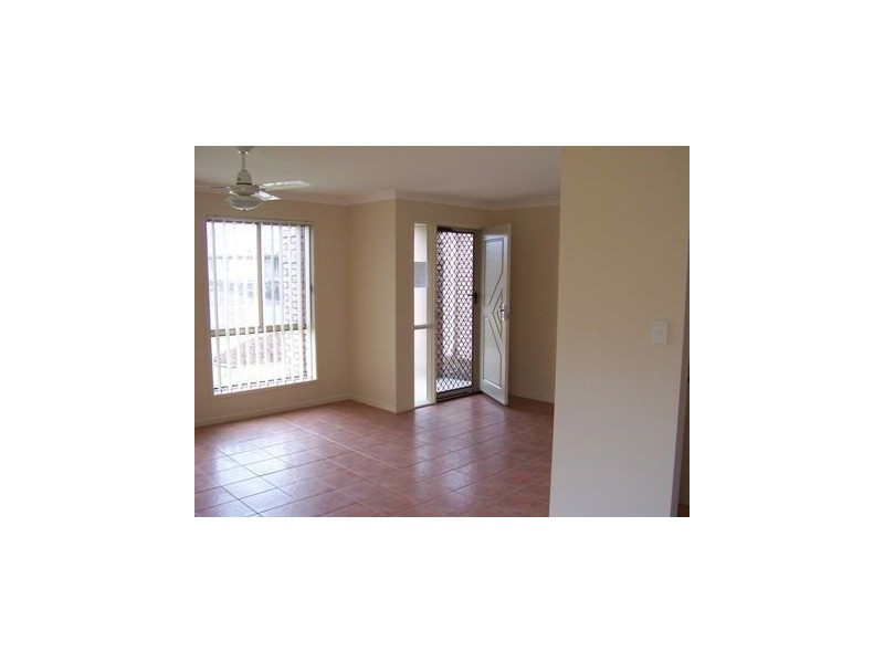 42 Banksia Drive, Raceview QLD 4305