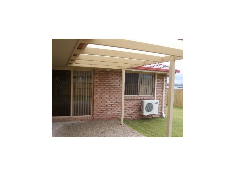 42 Banksia Drive, Raceview QLD 4305