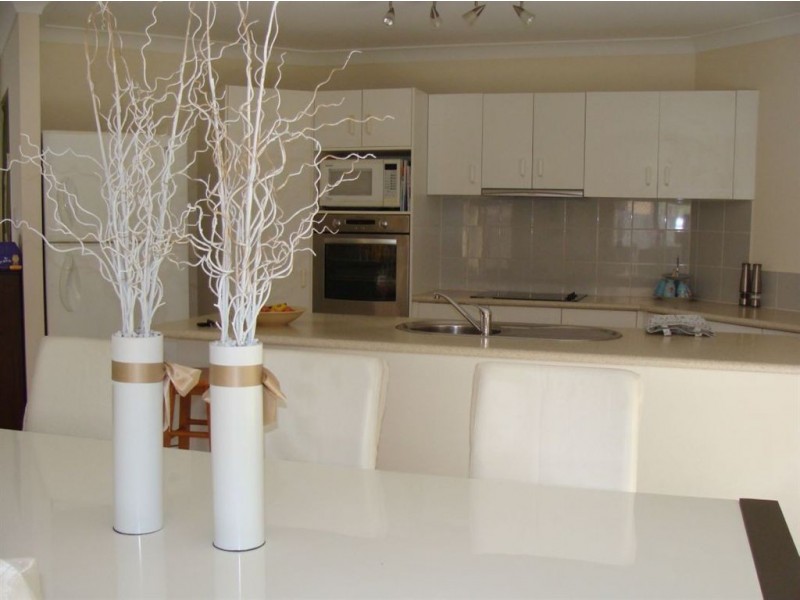 63/88 Cotlew Street, Southport QLD 4215