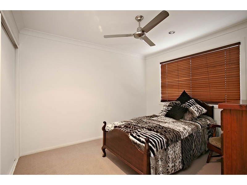 22 Elkins Street, Pacific Pines QLD 4211