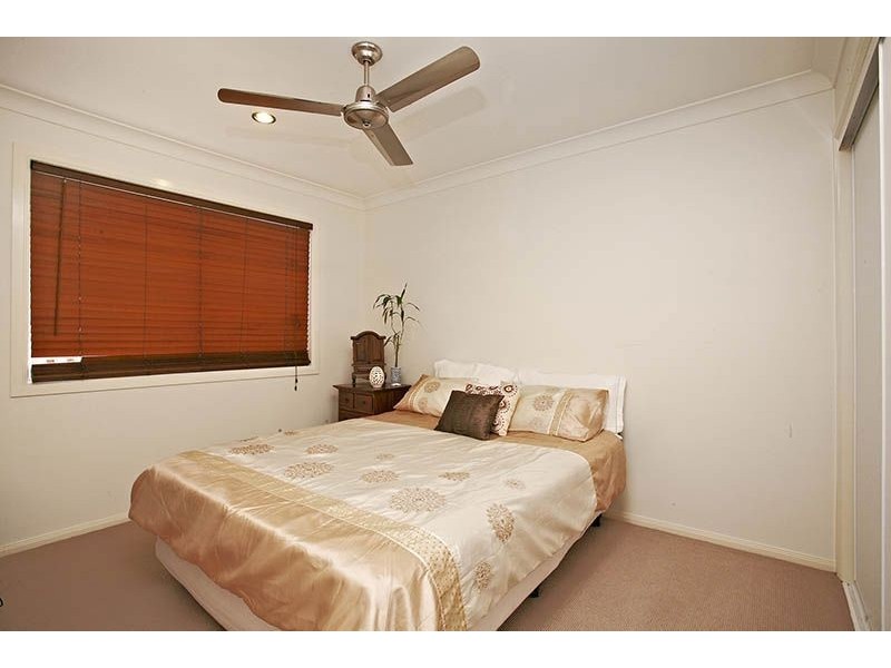 22 Elkins Street, Pacific Pines QLD 4211