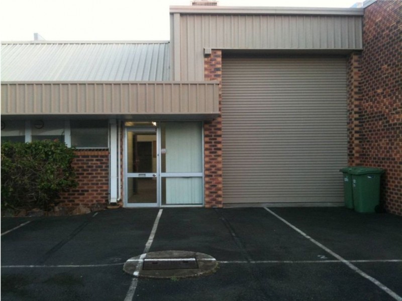 2/28 Greg Chappell Drive, Burleigh Heads QLD 4220