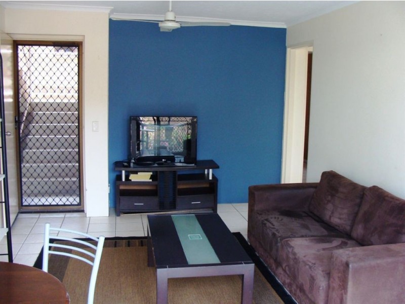 1/25 White Street, Southport QLD 4215