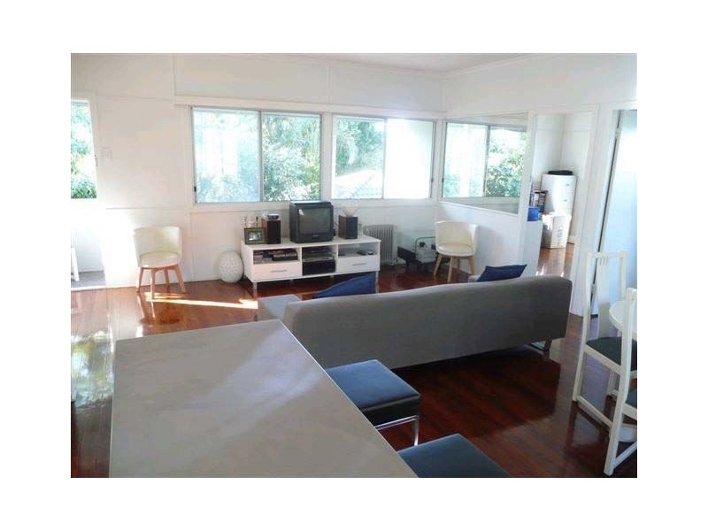 7 Graham Street, Southport QLD 4215