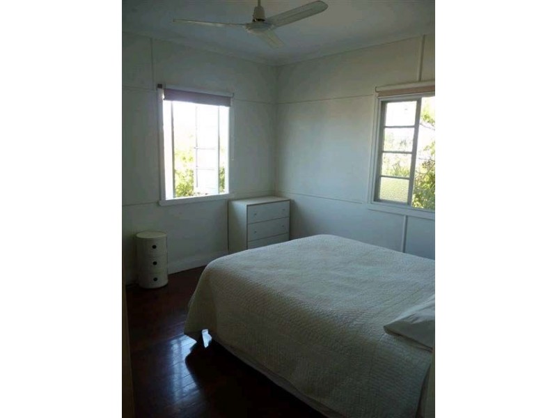 7 Graham Street, Southport QLD 4215