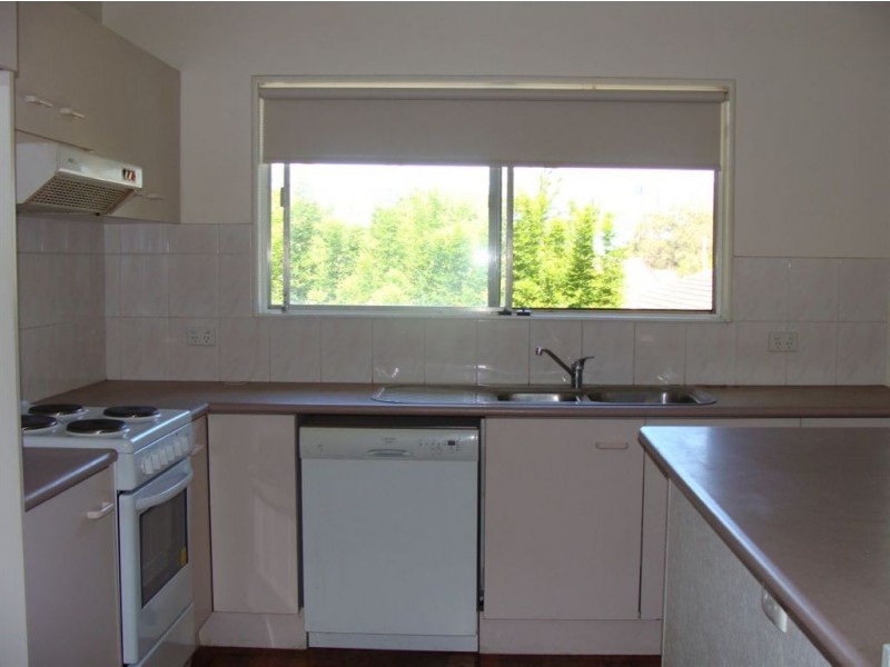 21 Beale Street, Southport QLD 4215