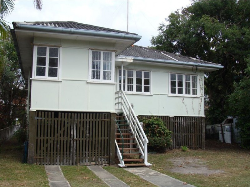 30 Lather Street, Southport QLD 4215