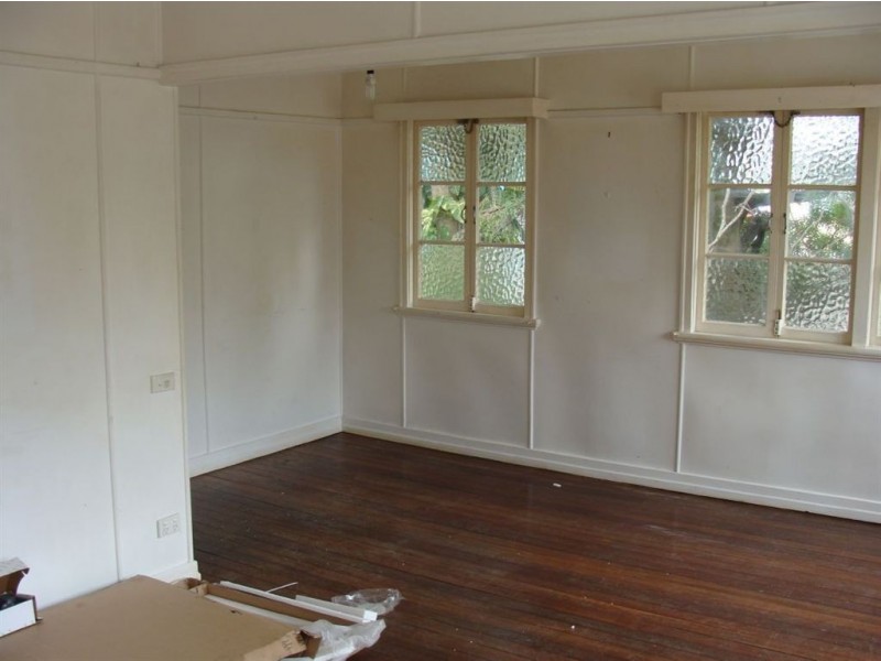 30 Lather Street, Southport QLD 4215