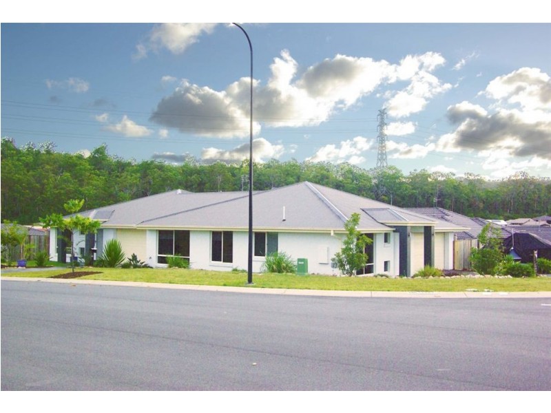 2 Tarrina Crescent, Pacific Pines QLD 4211