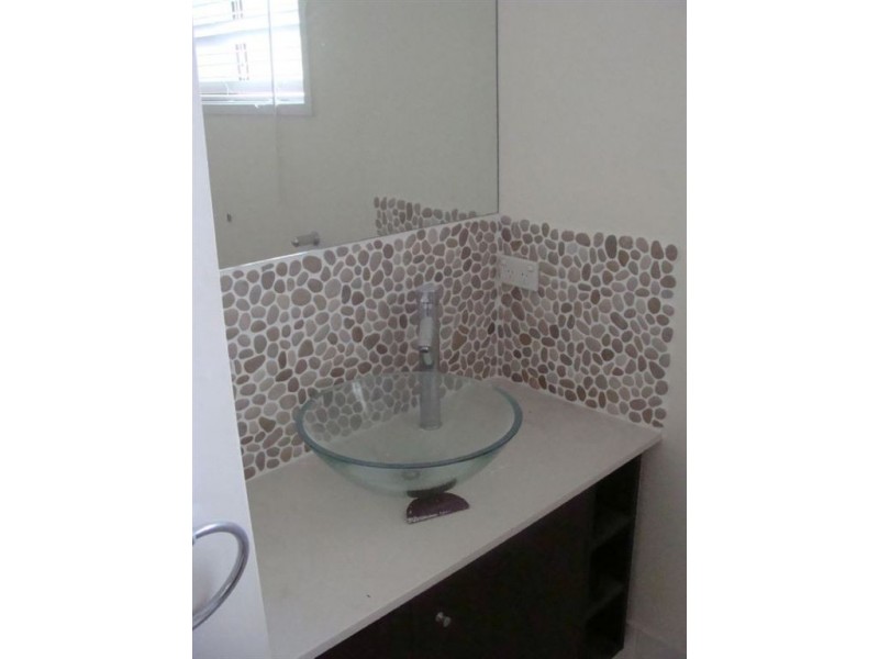 1/27 Gardiners Place, Southport QLD 4215