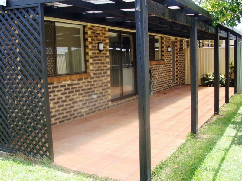 1/27 Gardiners Place, Southport QLD 4215