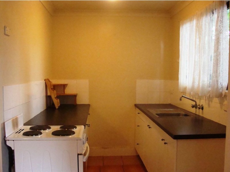 2/9 Spencer Street, Southport QLD 4215