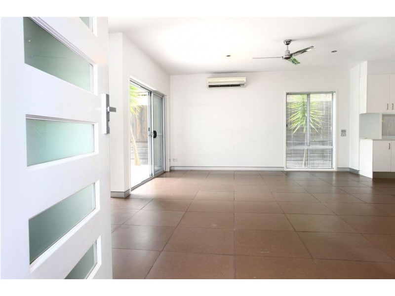 44 Meron Street, Southport QLD 4215