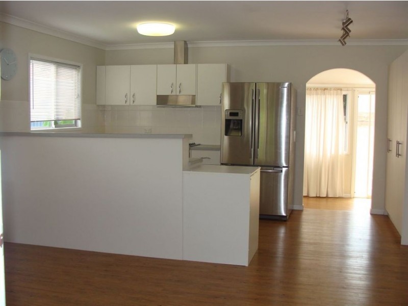 50 Melinda Street, Southport QLD 4215