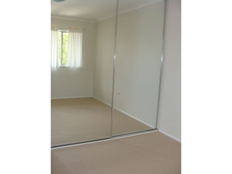 50 Melinda Street, Southport QLD 4215