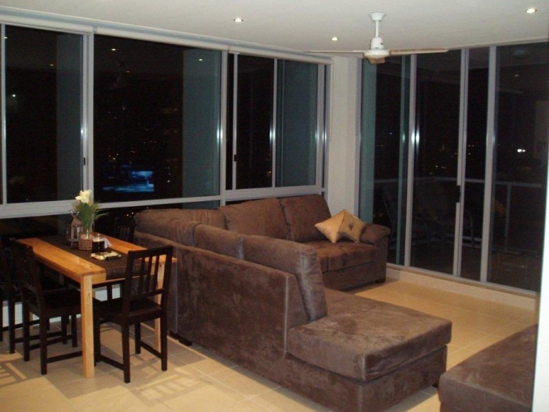 1708/1 Como Crescent, Southport QLD 4215