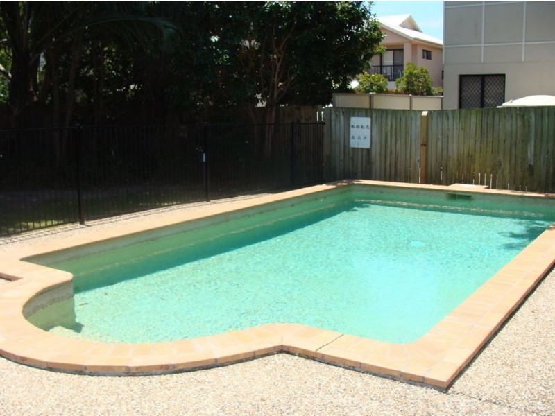 9/37 Harley Street, Labrador QLD 4215