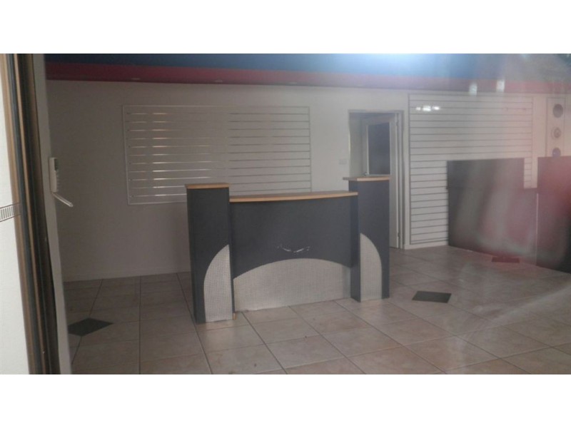 17-19 Brolga Ave, Southport QLD 4215