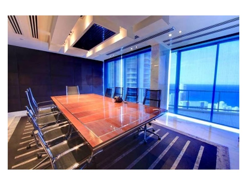 39 & 40/23 Ferny Avenue, Surfers Paradise QLD 4217