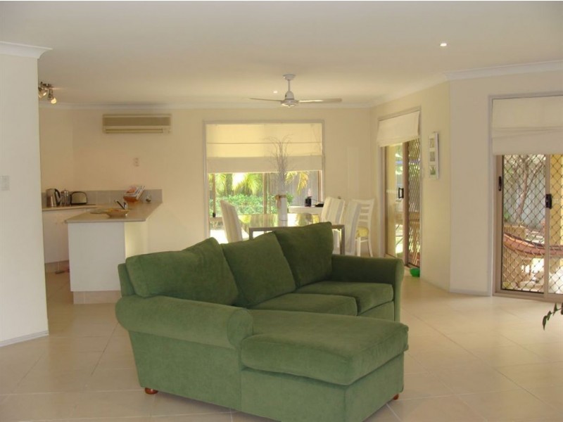 63/88 Cotlew Street East, Southport QLD 4215