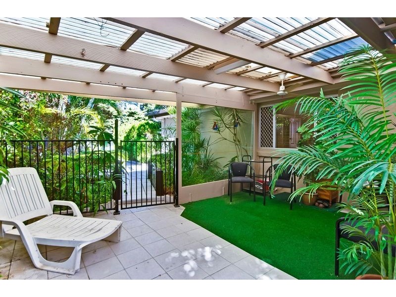 34 Coogeen Street, Bundall QLD 4217