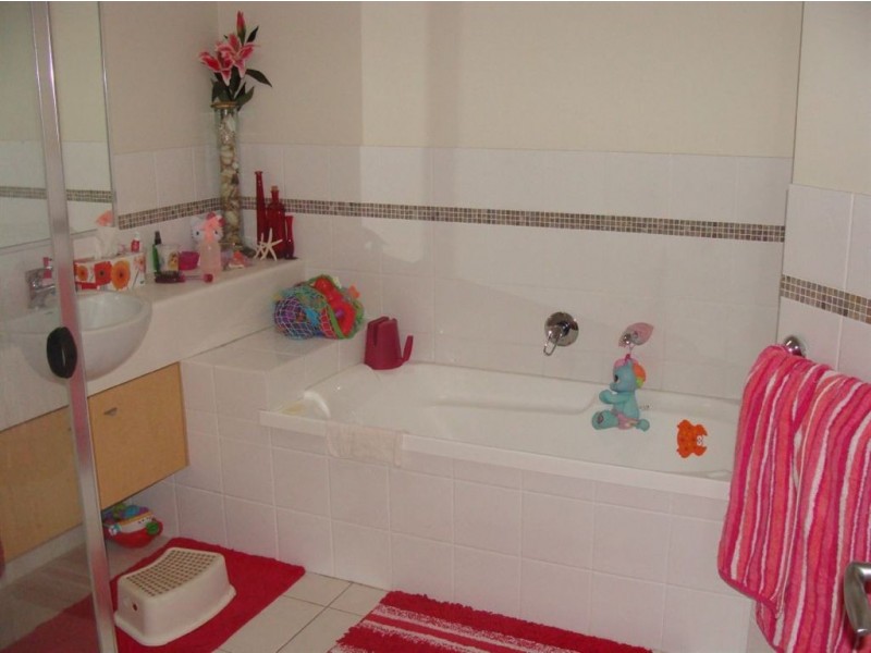 13 Faculty Drive, Mudgeeraba QLD 4213