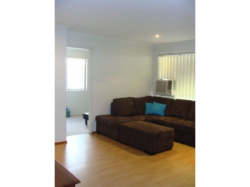 1/2 Echidna Ct, Coombabah QLD 4216