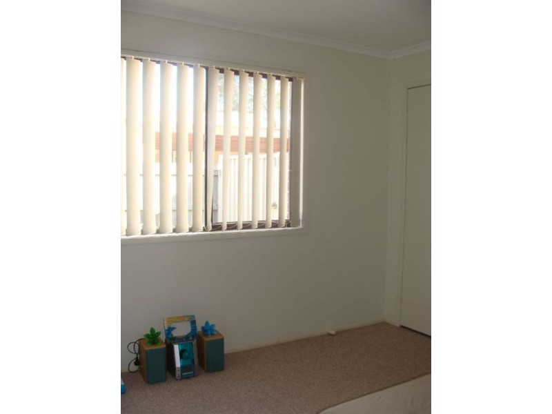 1/2 Echidna Ct, Coombabah QLD 4216