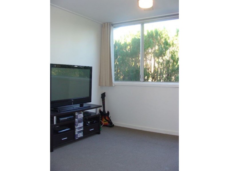 12/9 Weemala Street, Chevron Island QLD 4217