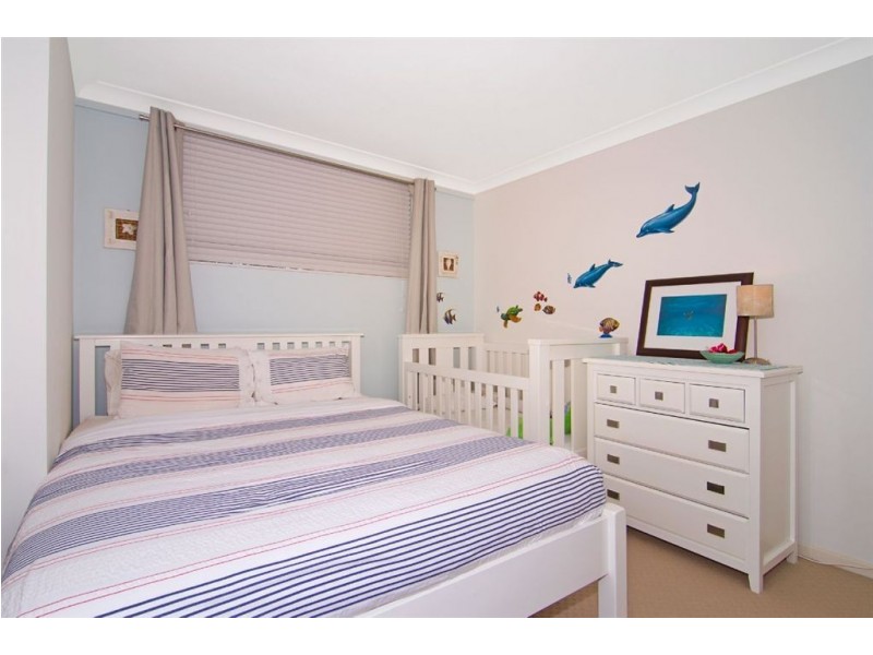 8 554 Marine Parade, Biggera Waters QLD 4216