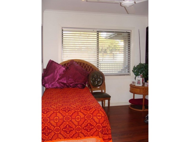 25 Eileen Street, Southport QLD 4215